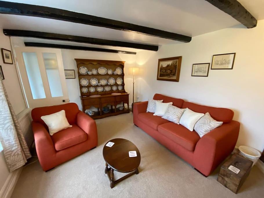 Scenic Welsh Cottage In The Brecon Beacons คริกเฮาเวลล์ ภายนอก รูปภาพ